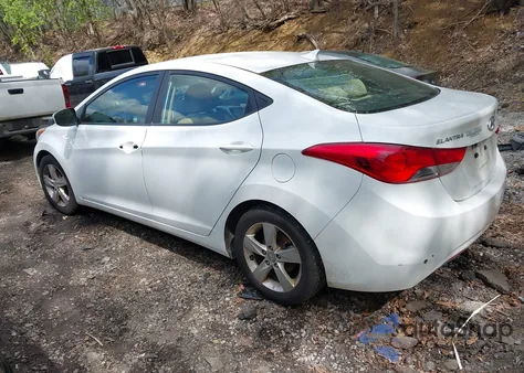 2011 Hyundai Elantra Gls from USA, damaged, VIN 5NPDH4AE2BH002835